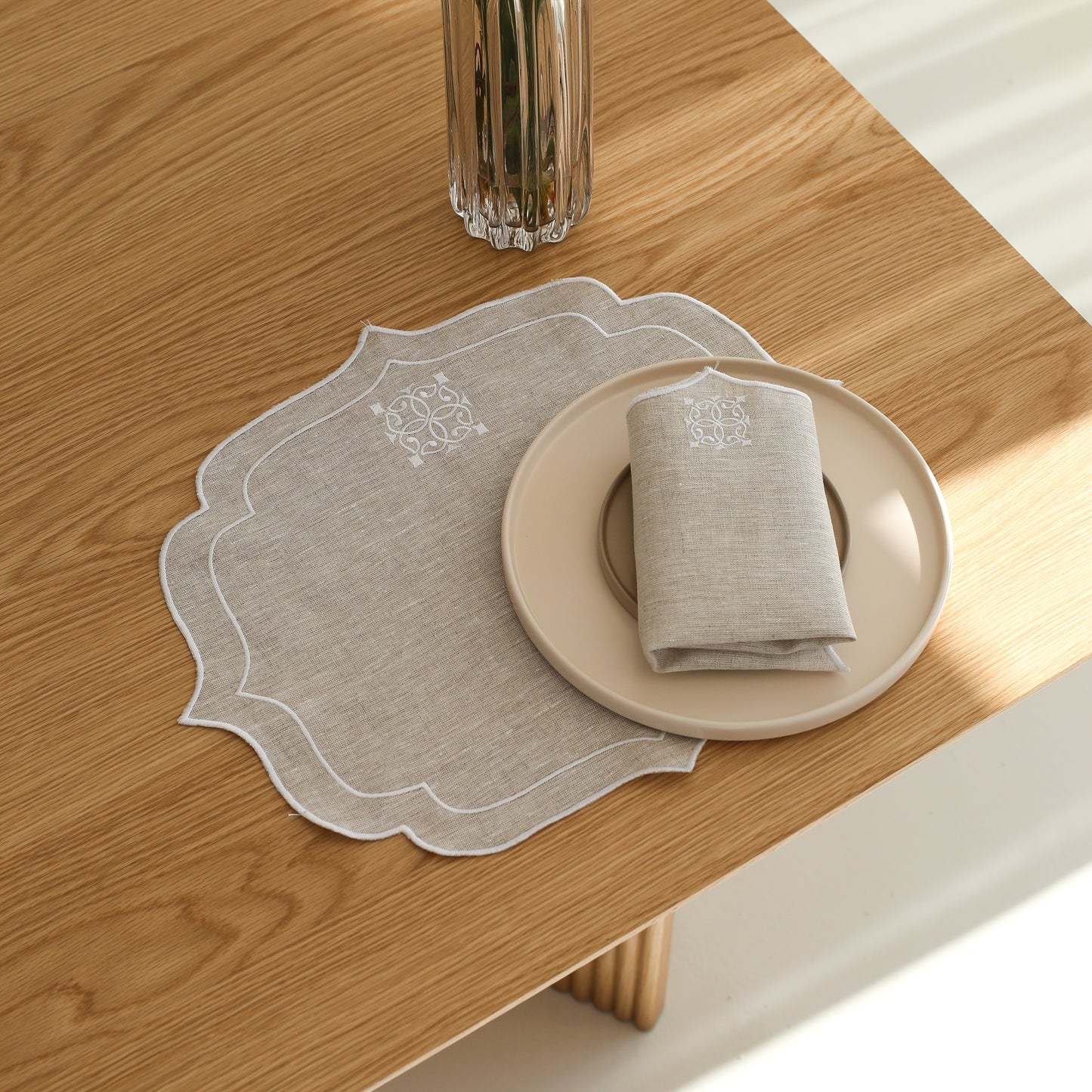 2’li Set Geometrik Model Taş Rengi Amerikan Servis