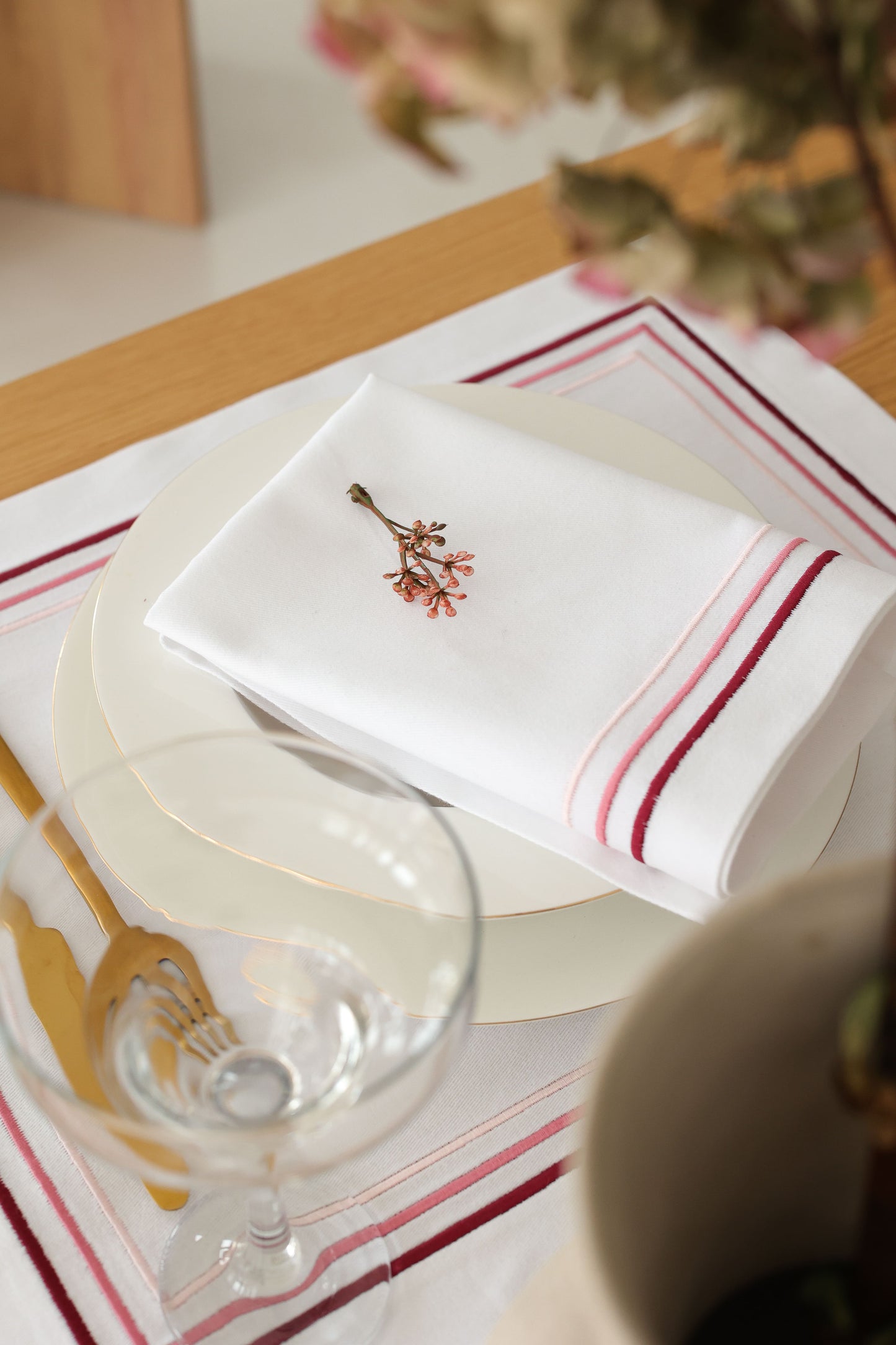 
                  
                    2'li Set Rosé Amerikan Servis
                  
                