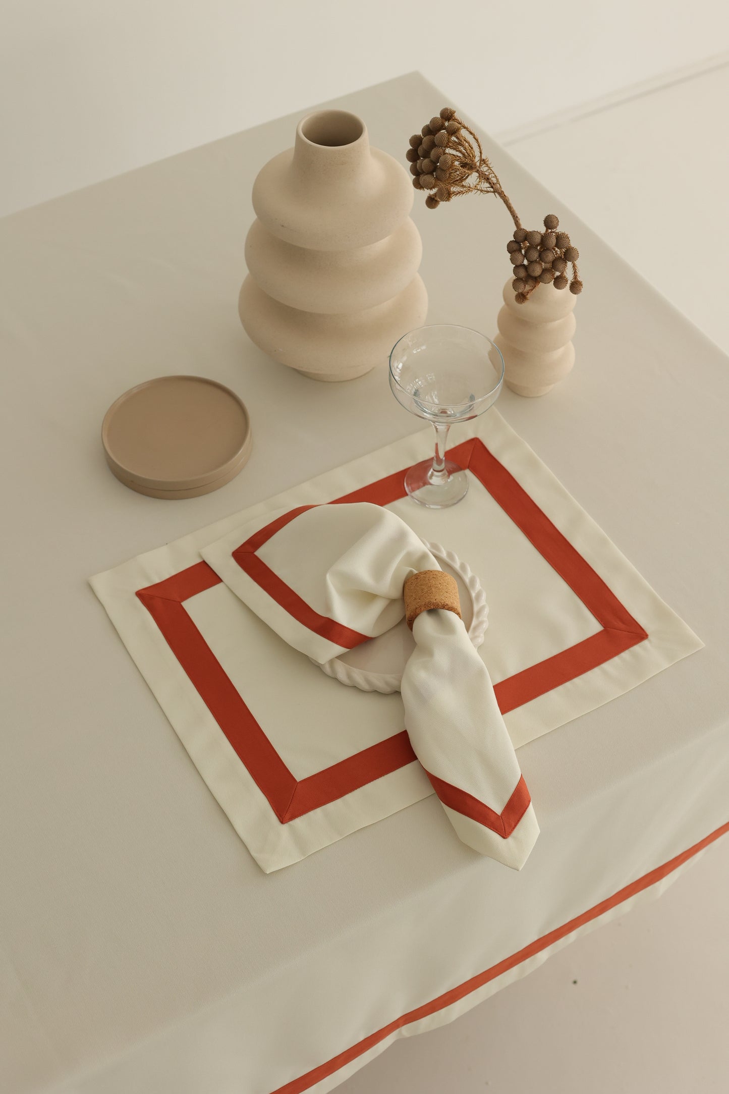 
                  
                    2'li Set Maison Peçete
                  
                