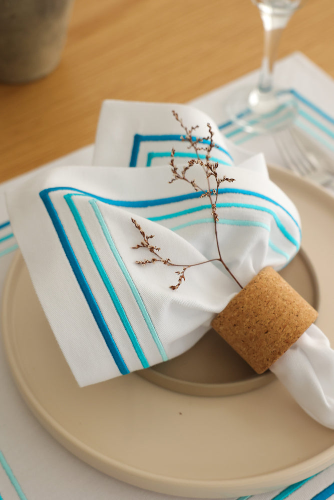 
                  
                    2'li Set Aqua Amerikan Servis
                  
                