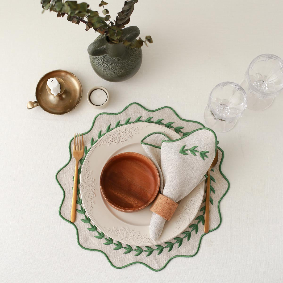 2'li Set Yeşil Yaprak İşlemeli Keten Peçete